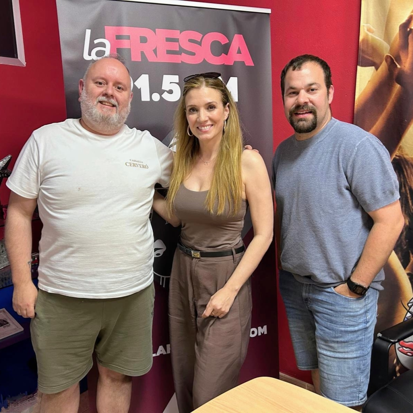 La Falla de Sant Jaume arranca su 20º aniversario con la exaltación de las Falleras Mayores de Onil 2025 episode artwork