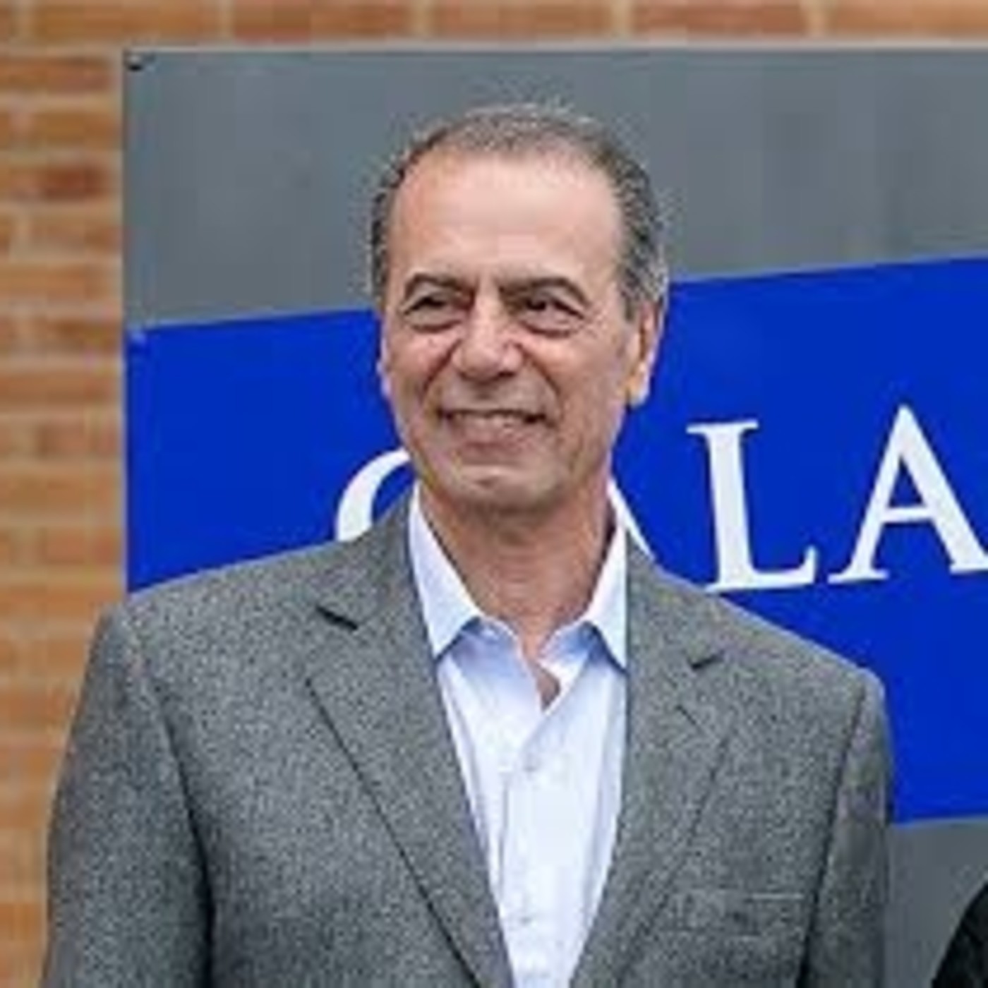 Gallos Negros Radio
