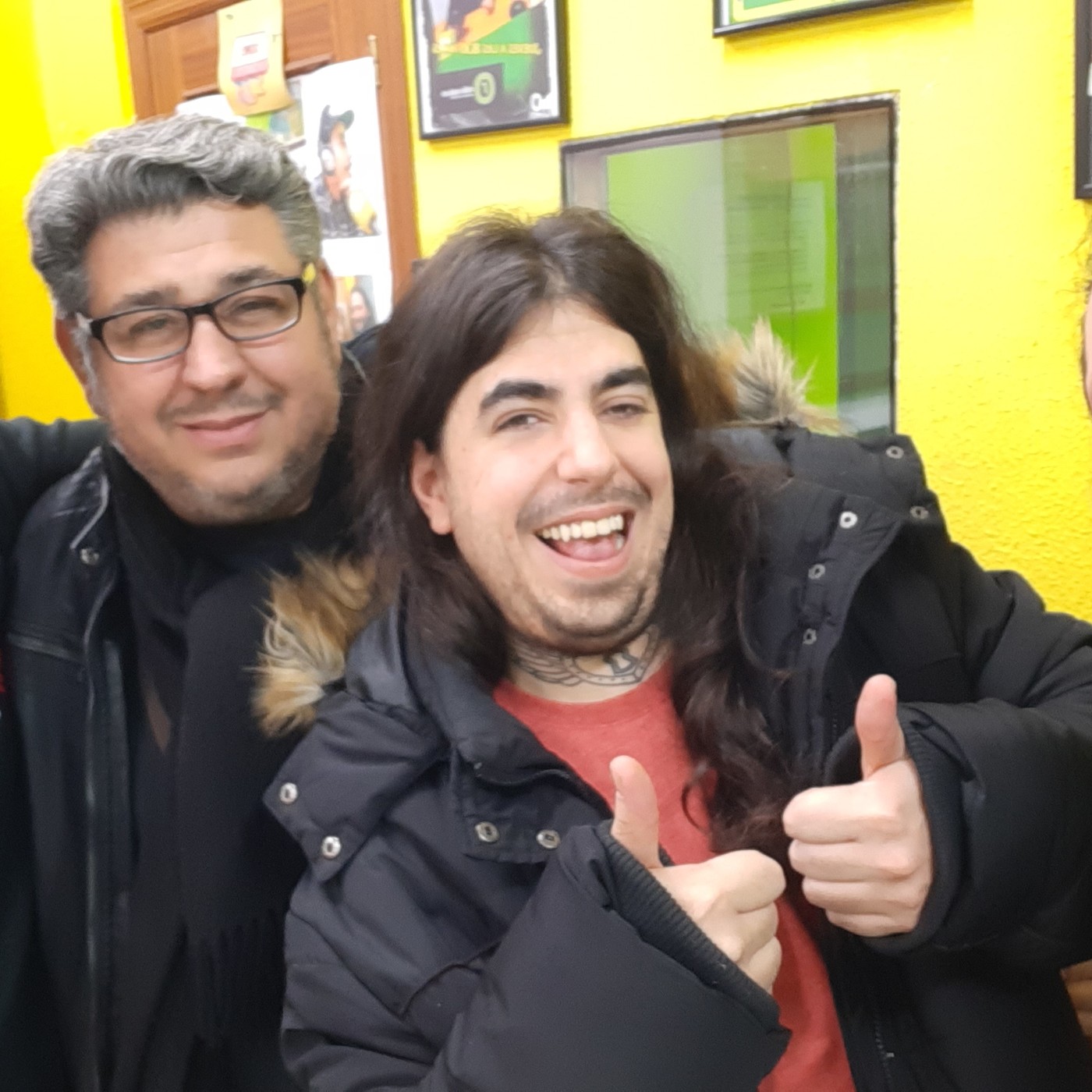 Músicos en el Oasis