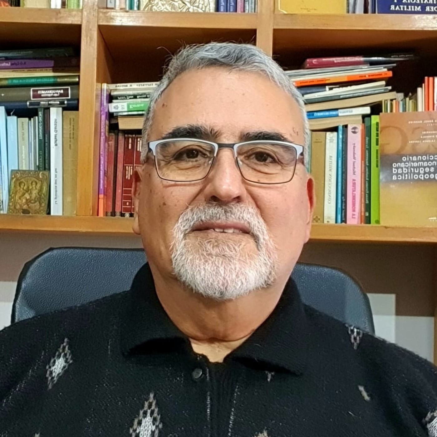 COLUMNA GEOPOLÍTICA CARLOS PEREYRA MELE EL CLUB DE LA PLUMA 26-9-2021