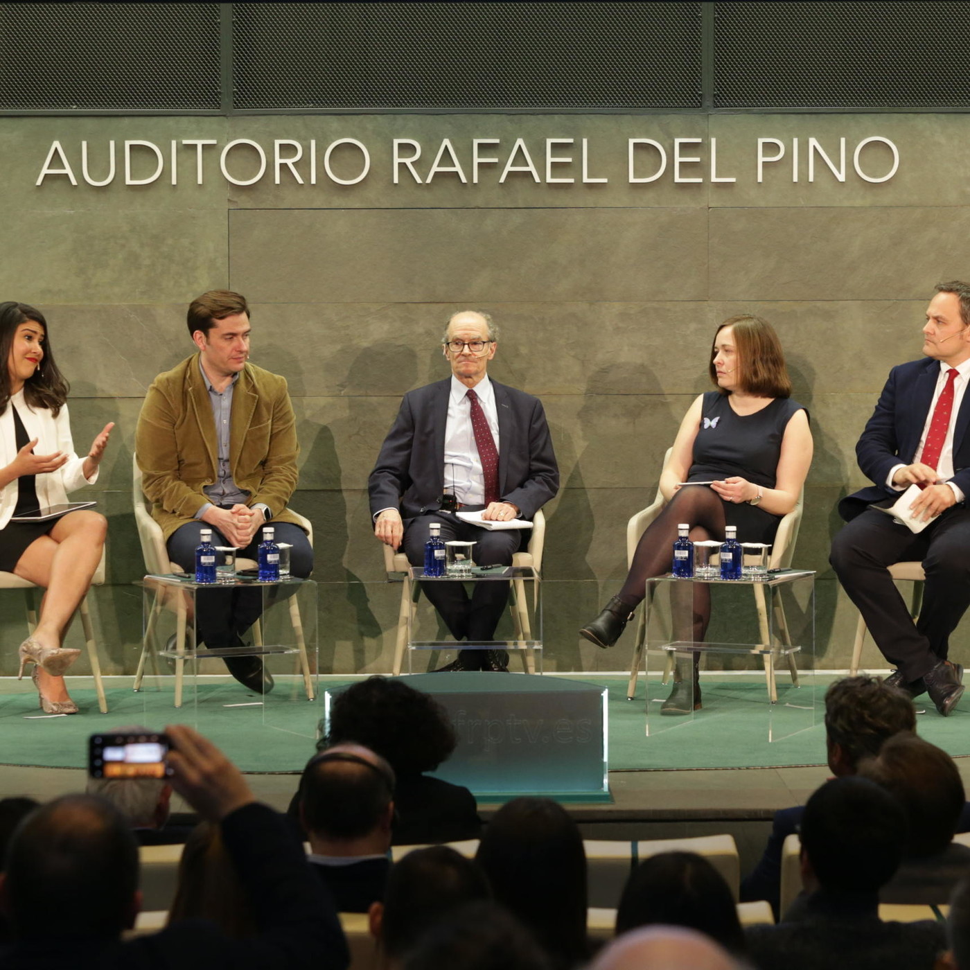 Diálogos y debates Fundación Rafael del Pino