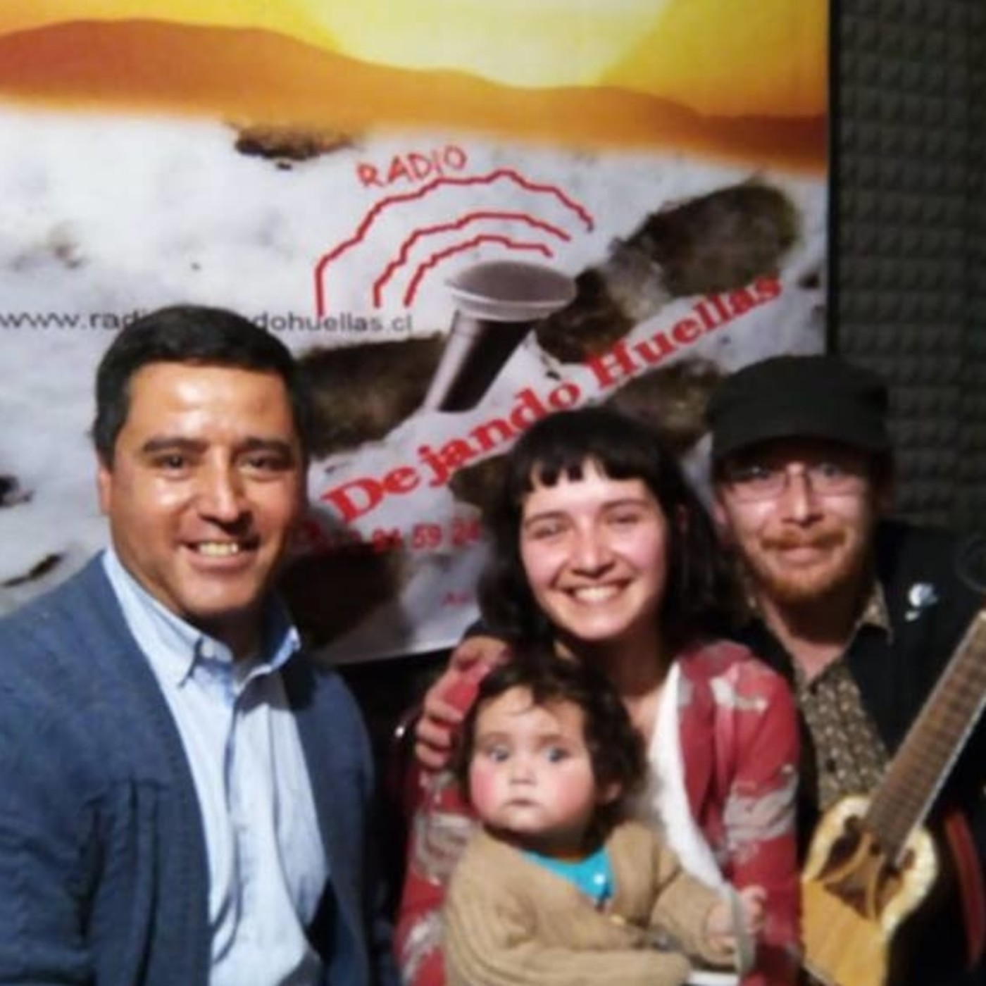 En Un Rinconcito De La Radio