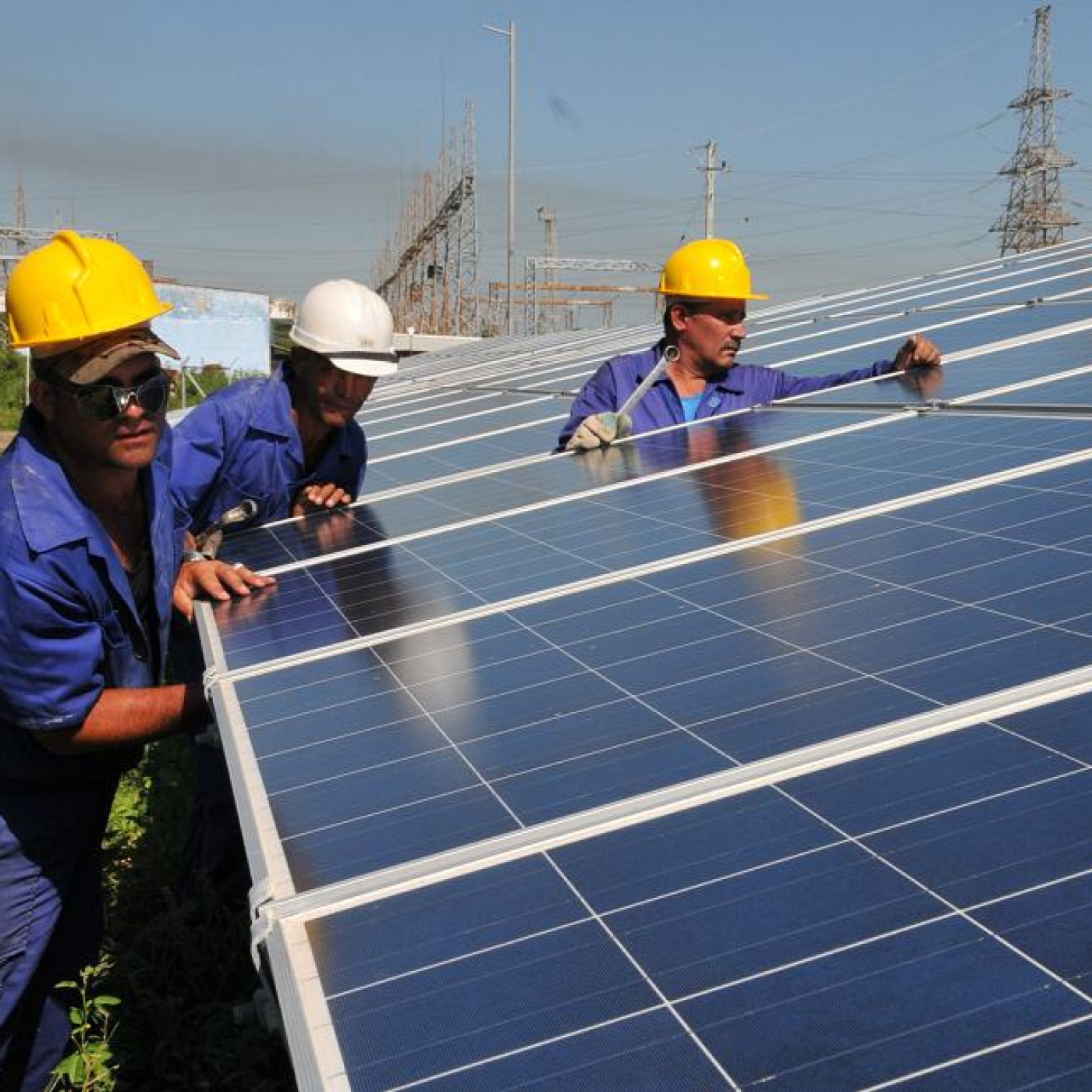 Cienfuegos continúa incrementando la generación con parques solares fotovoltaicos episode artwork