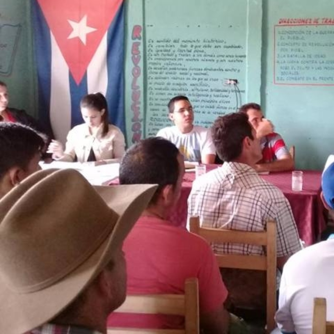 Campesinos calixteños aportan al debate constitucional episode artwork
