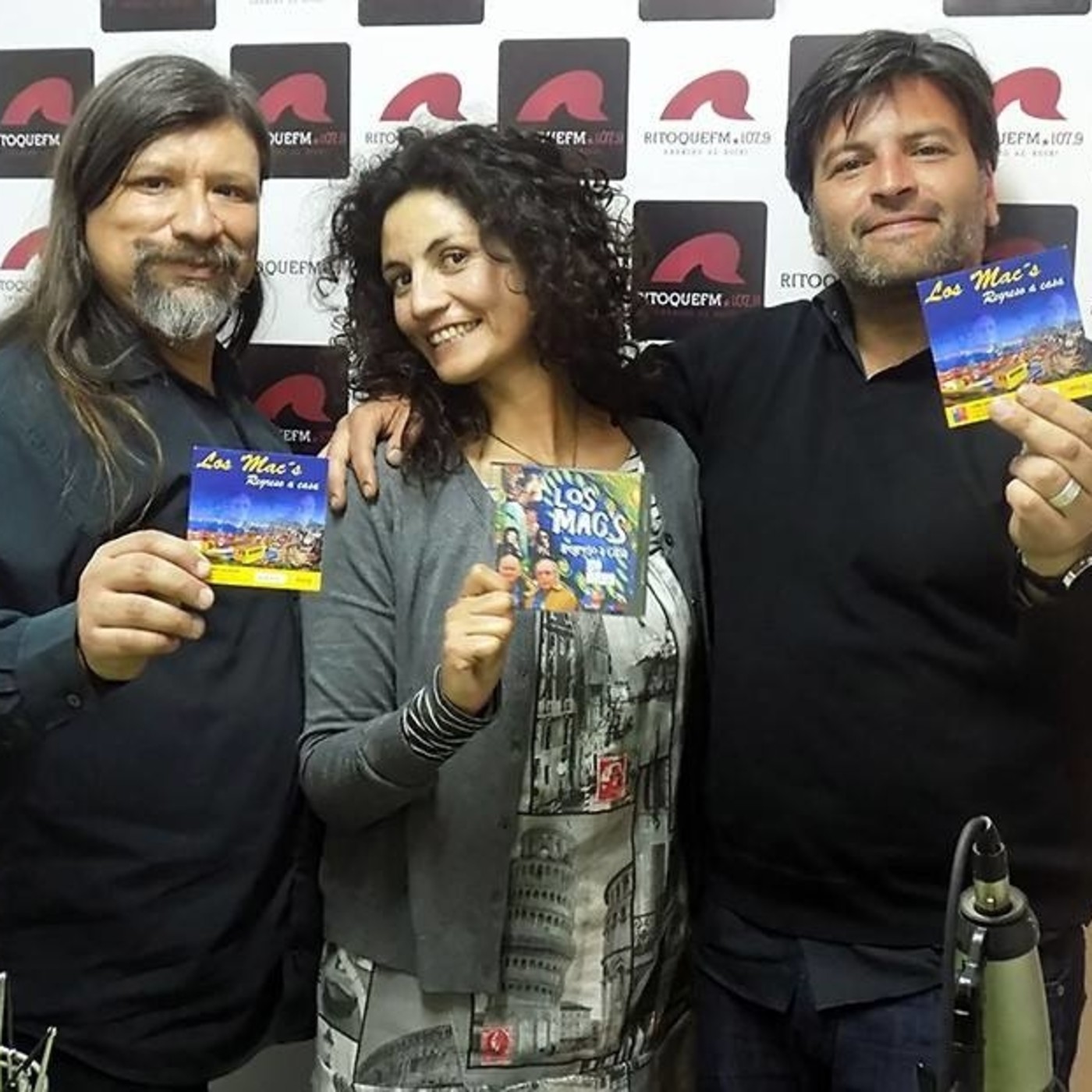 te invito a escuchar aquí!