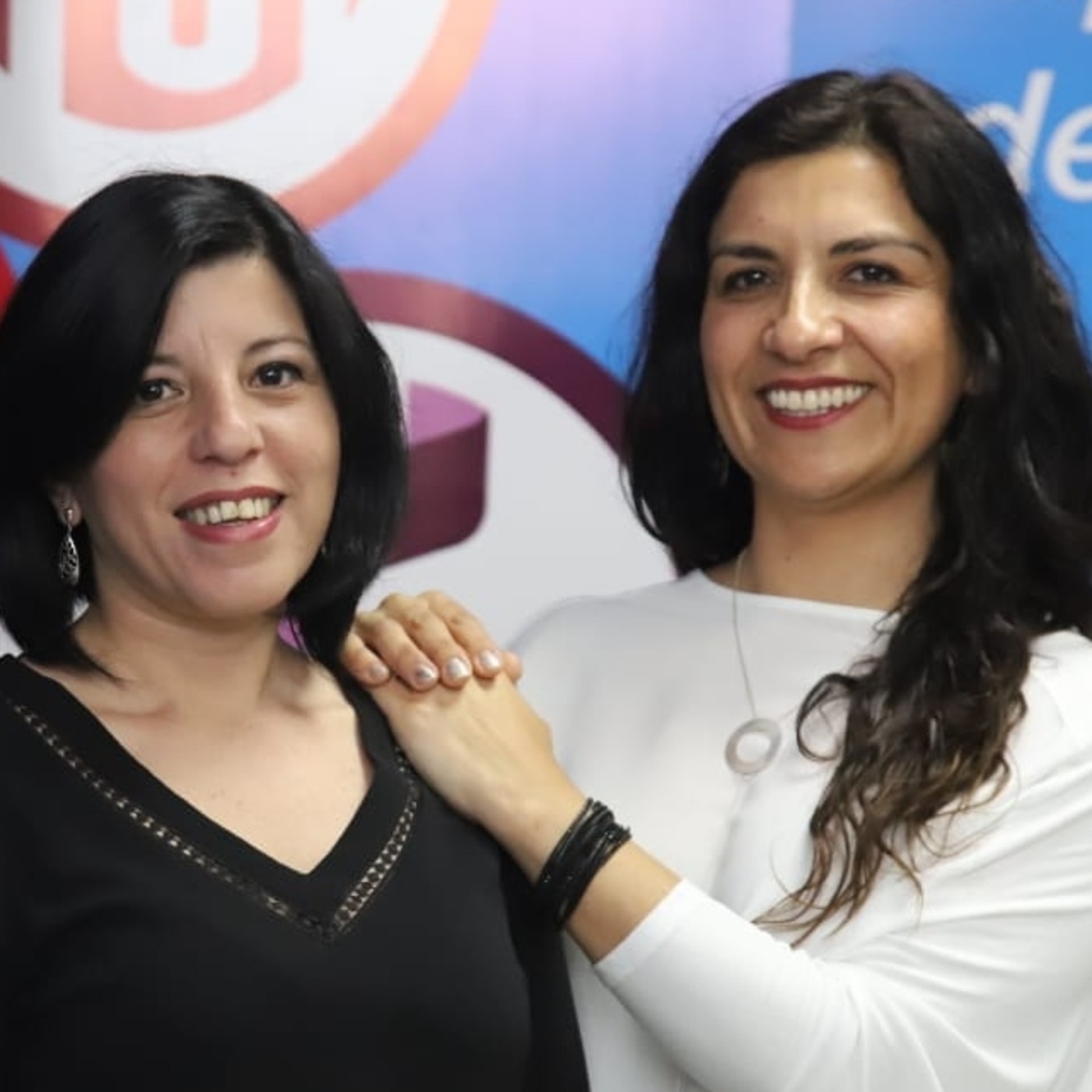 Mujeres y Punto, el podcast