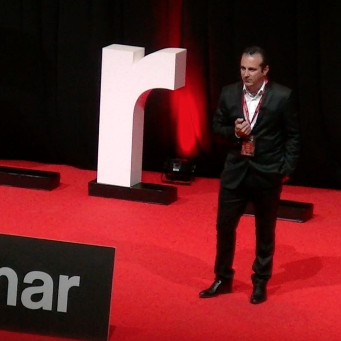 Excusas. José Antonio Madrigal