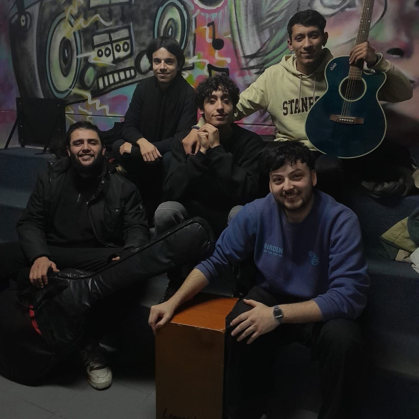 En Avenidas / 43 Studio / Presentación en La Rústica episode artwork