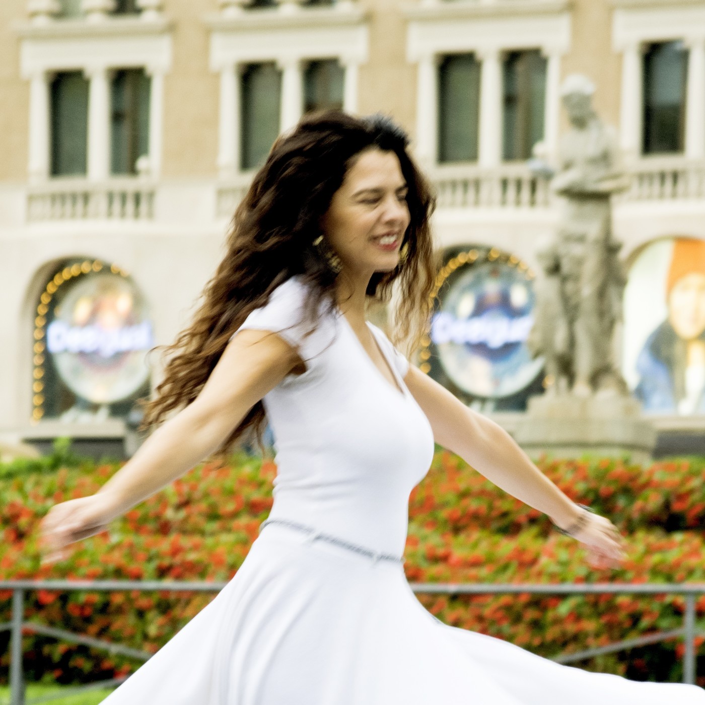 ¿Sientes que hay algo más? Katrina en RADIO