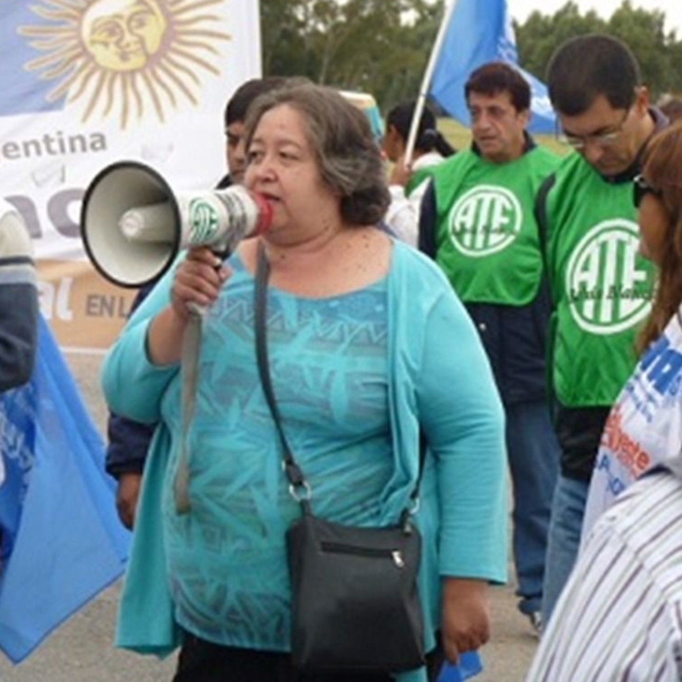 VIVIANA MARFIL: "SE REALIZARÁN PAROS EN EL ÁREA DE SALUD" episode artwork