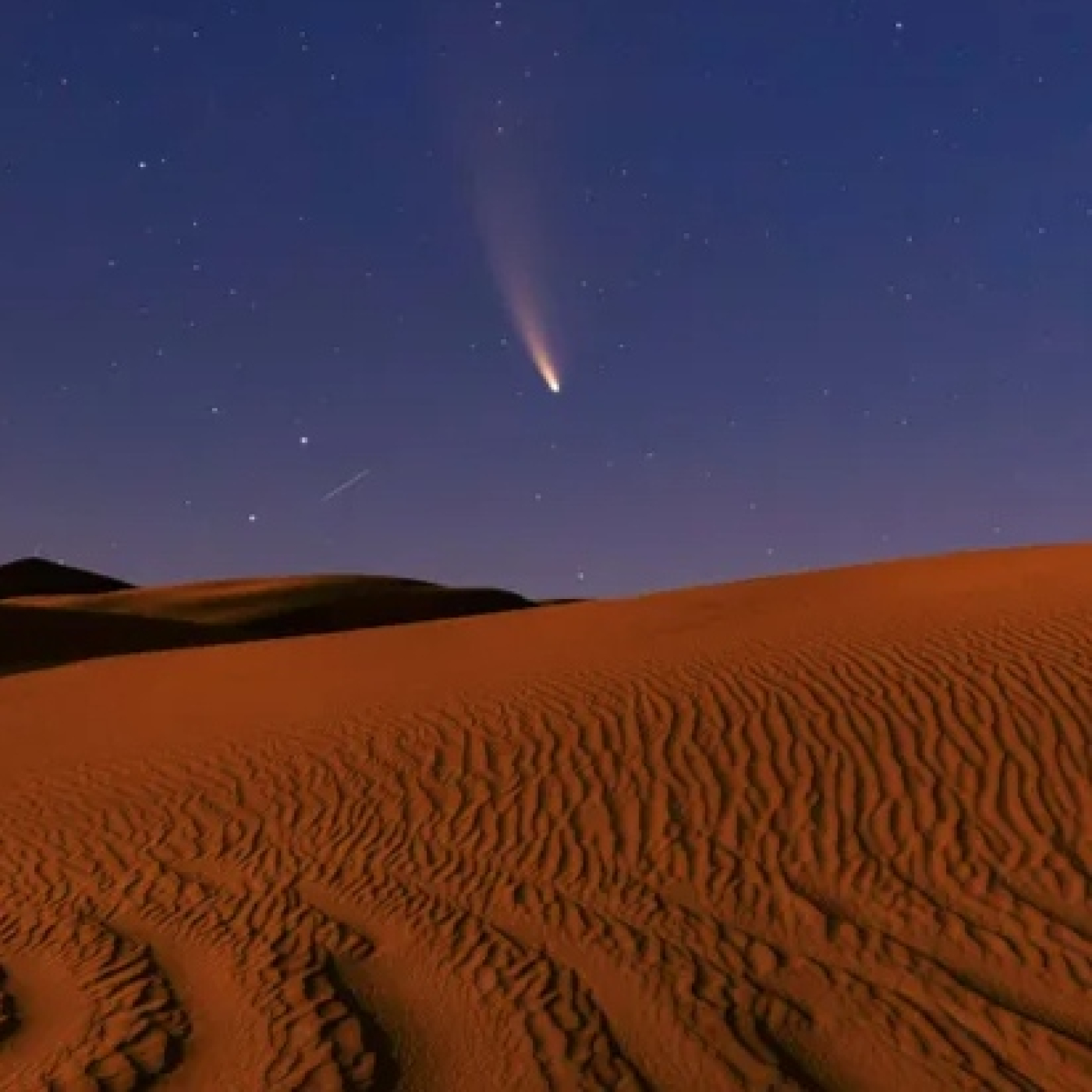 895 - De Eclipses y Cometas