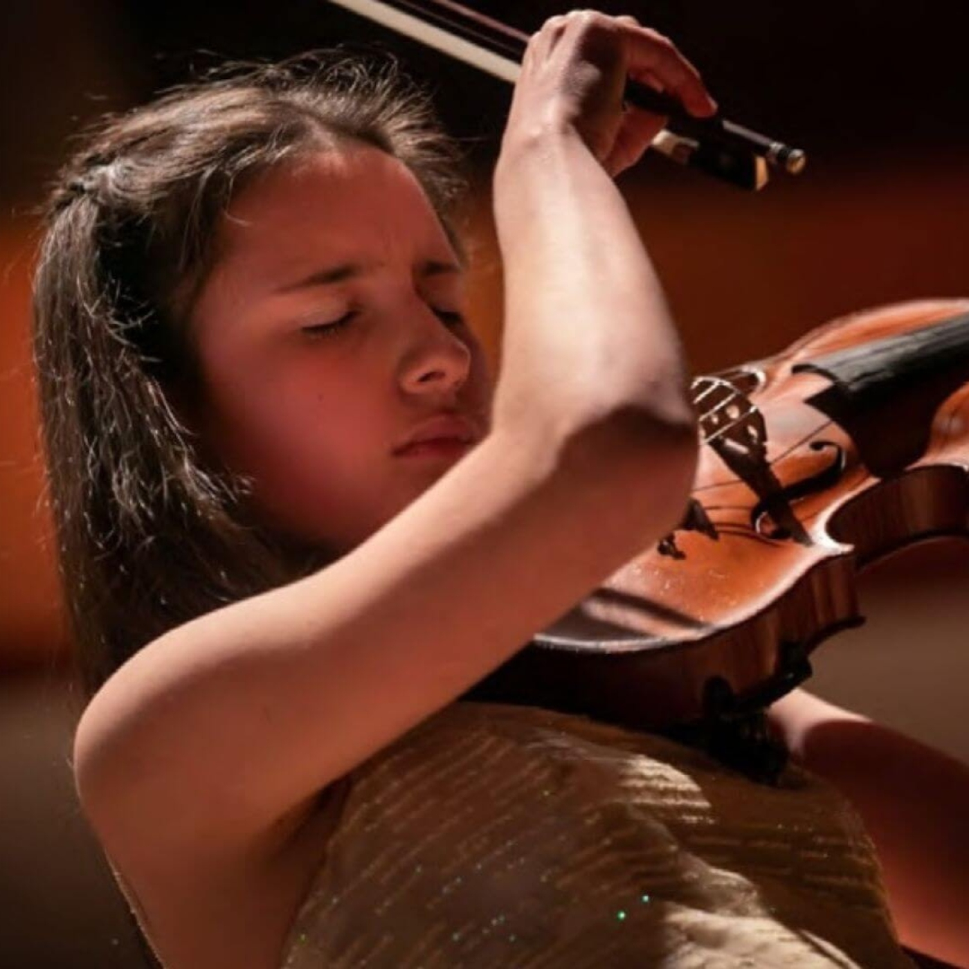 Pilar Policanola, violinista argentina Conexion 7-11-2025