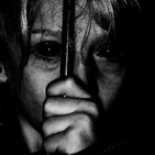 LUCES EN LA NOCHE 2x11 - 'LOS NIÑOS DE OJOS NEGROS'