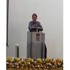 "Desapegándose sin anestesia", conferencia de Walter Riso