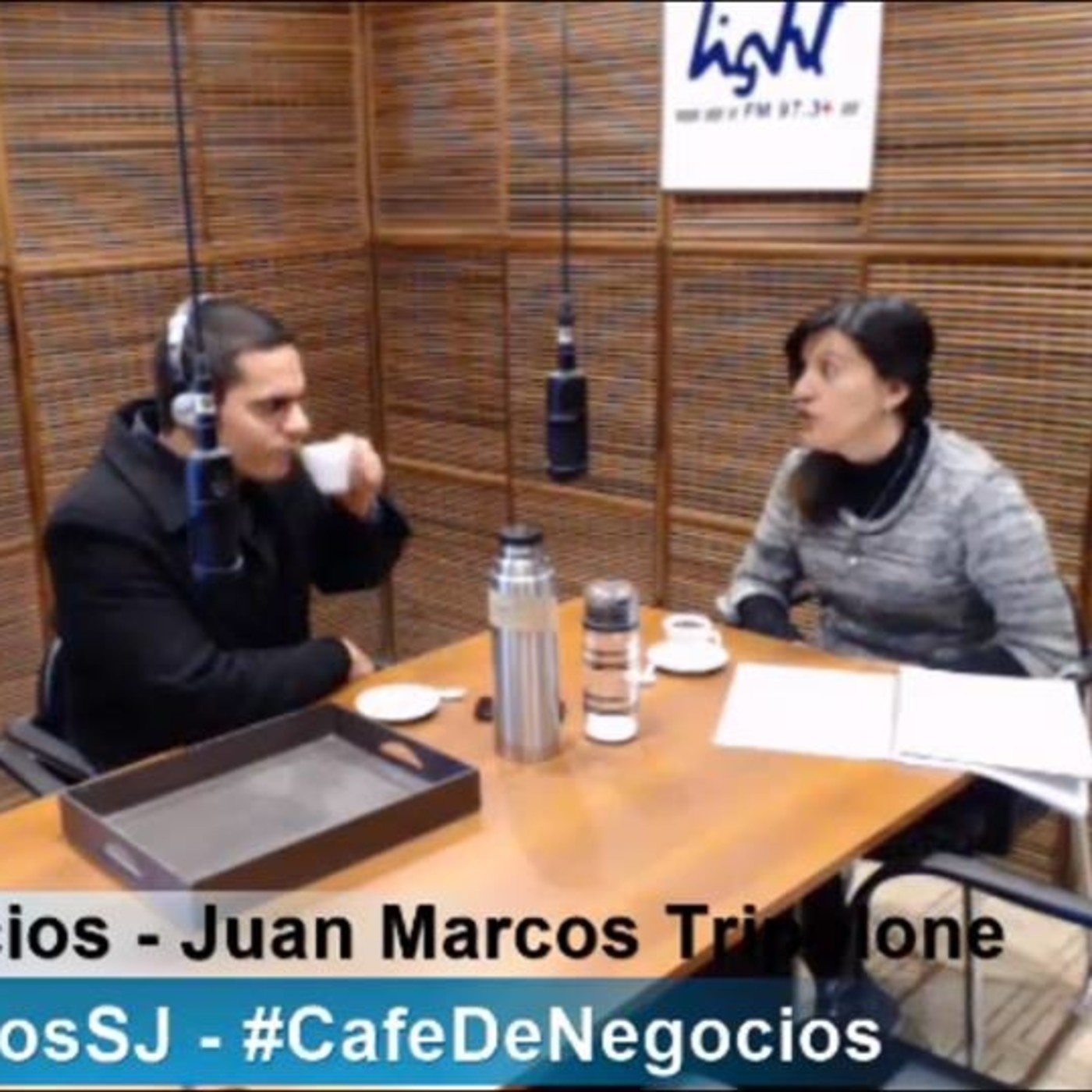 Café de Negocios