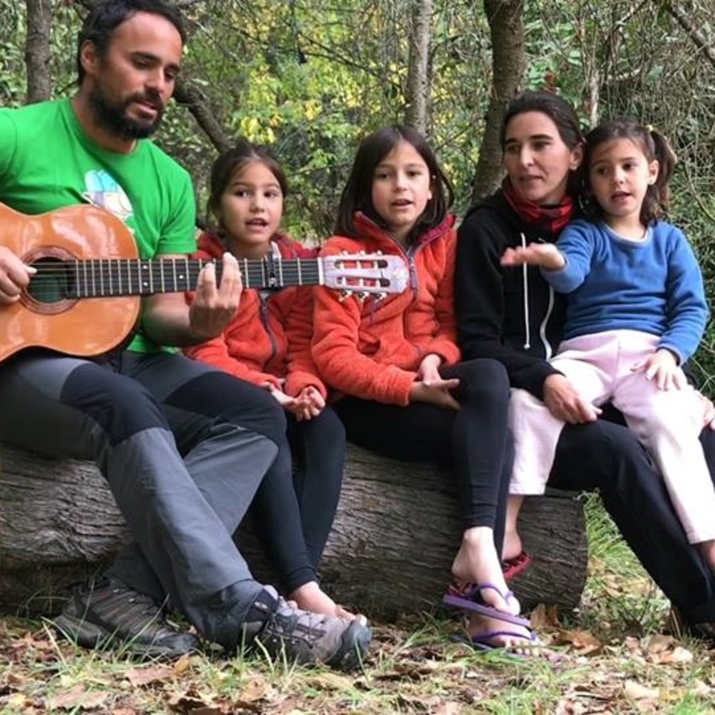 NINGÚN LUGAR QUEDA LEJOS
