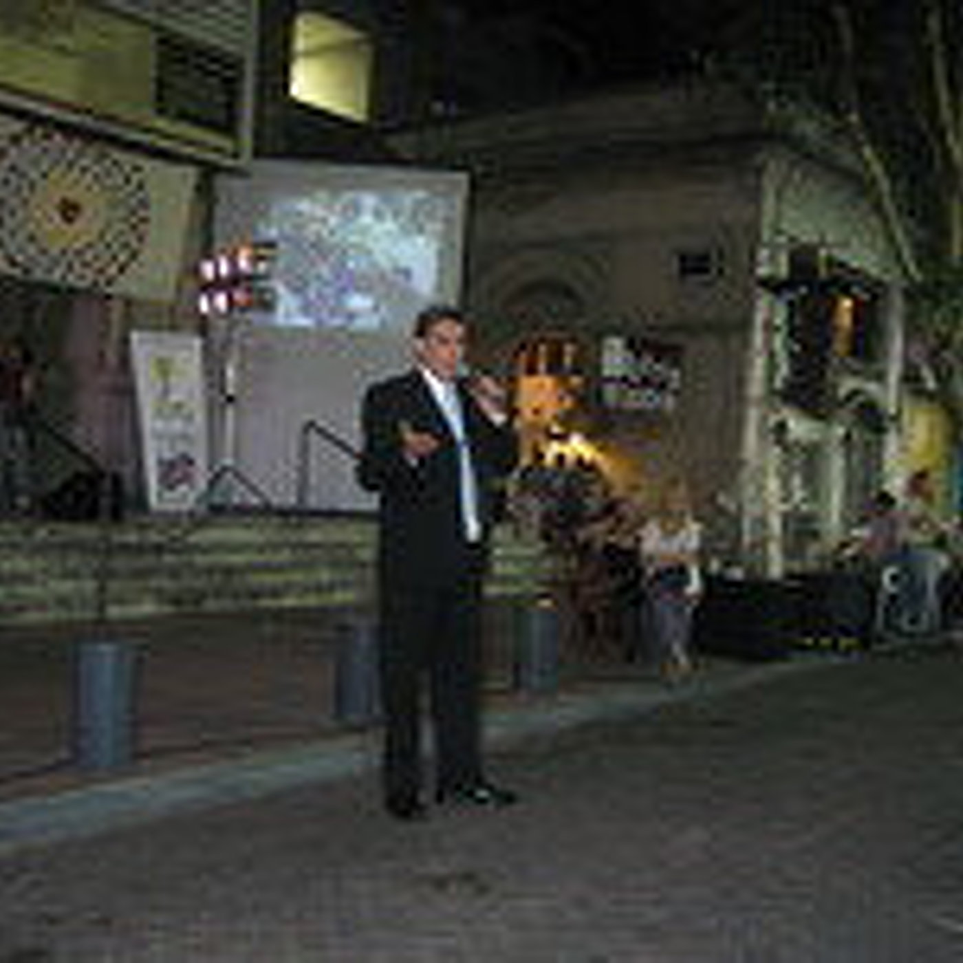 cadena afiche url:http://cadenaafiche.ivoox.com