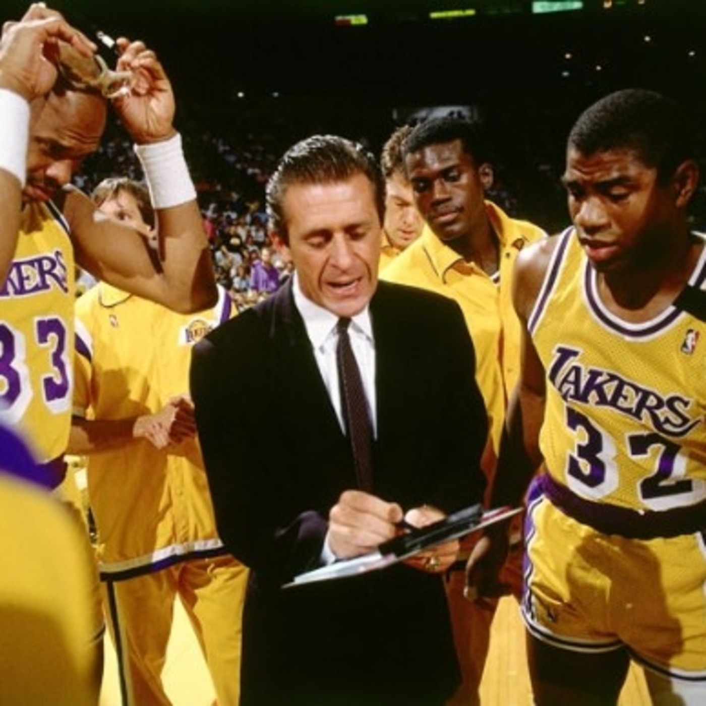 CERCA DE LAS ESTRELLAS NBA