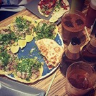 El rey de los Tacos, a media cuadra del Teatro Real de Madrid
