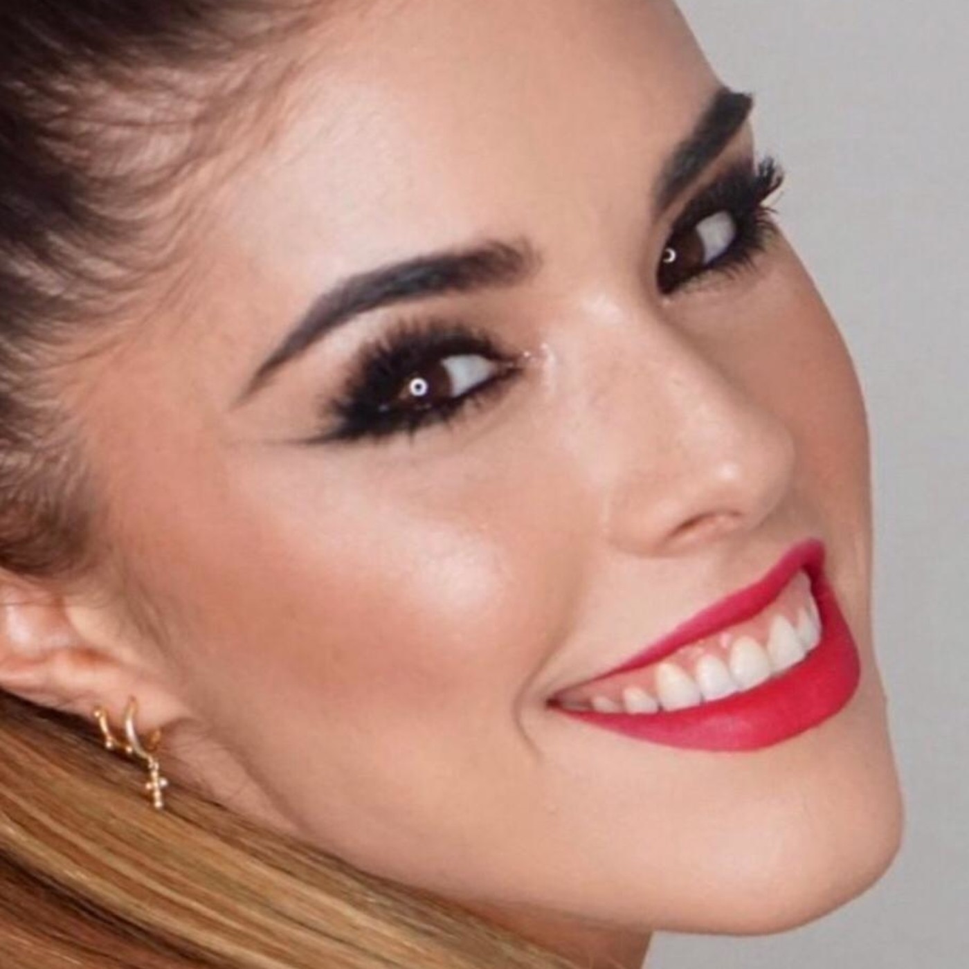 Cerezzomakeup