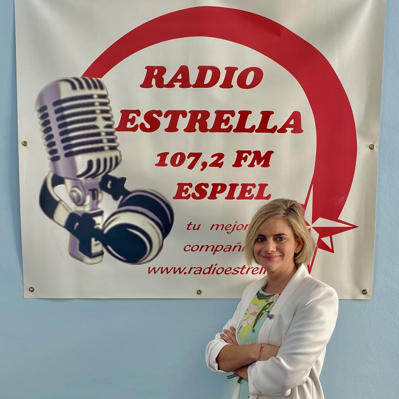 Radio Estrella 107.2 FM)