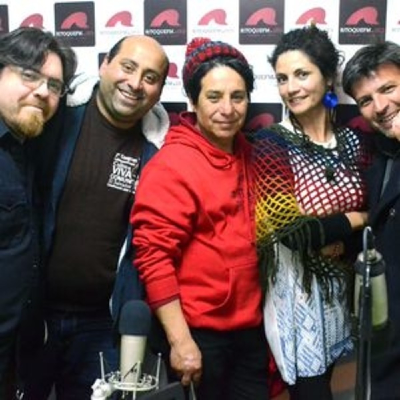 te invito a escuchar aquí!