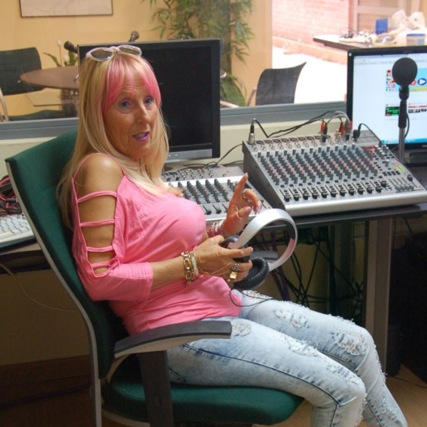 Las Entrevistas de Rebote FM