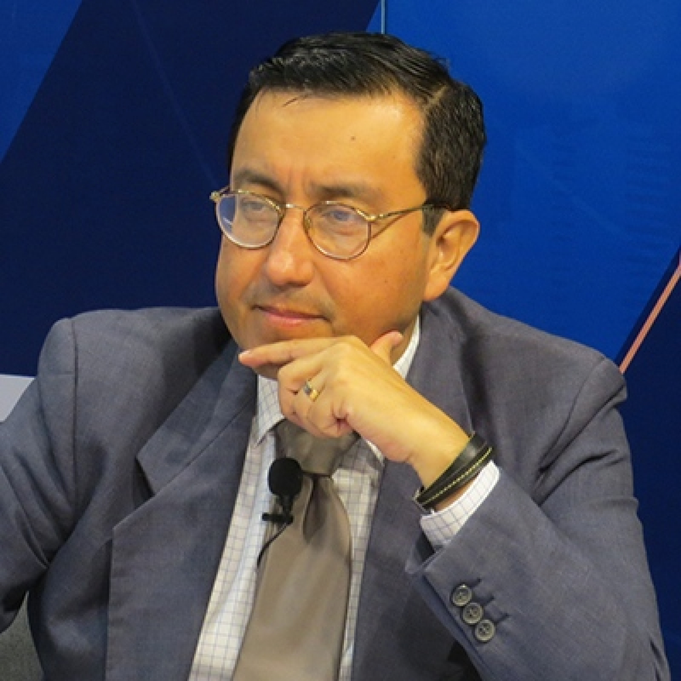 Glatzer Tuesta – Editorial 11 de abril de 2023 episode artwork