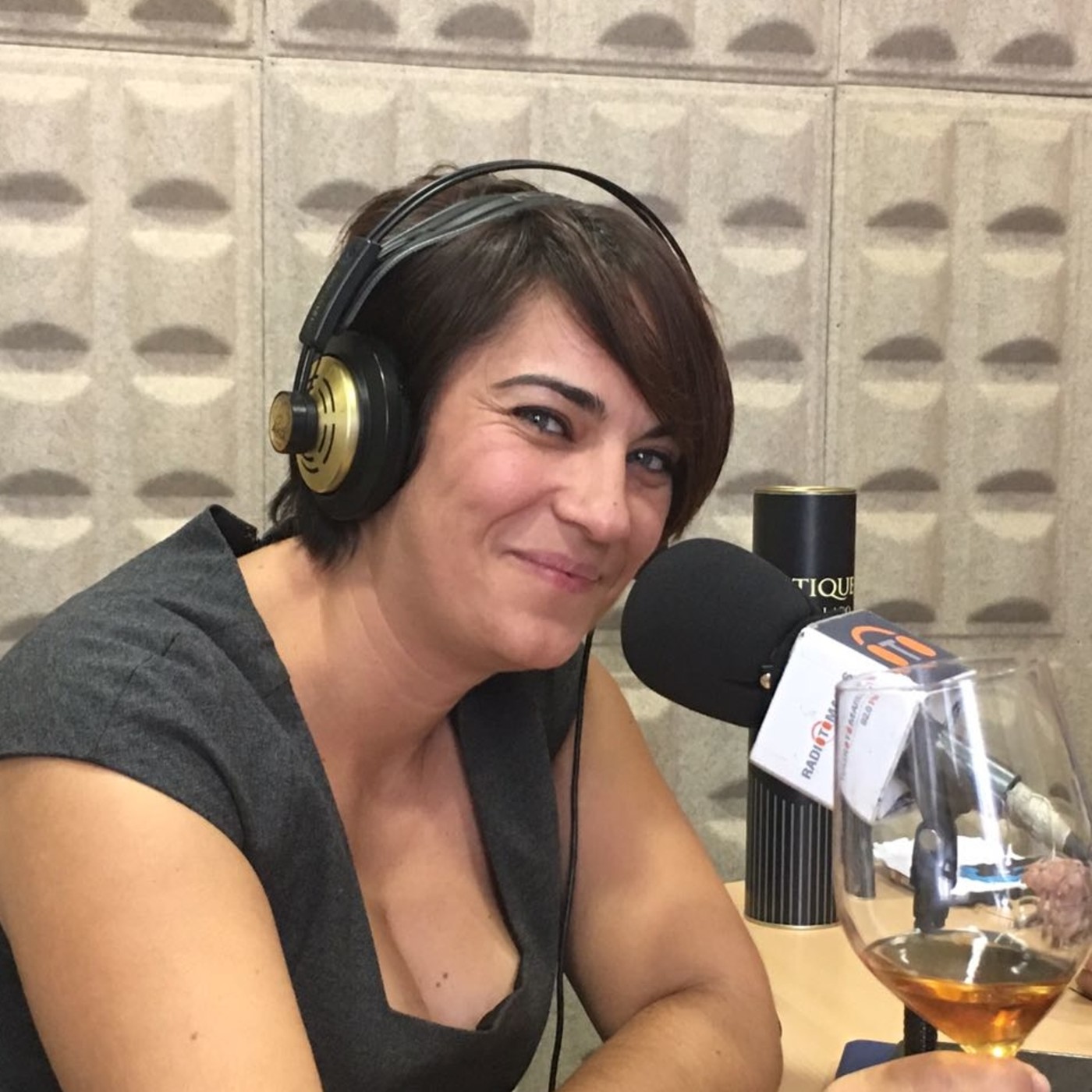 GourmetFM Gastronomía y Vinos en Español.