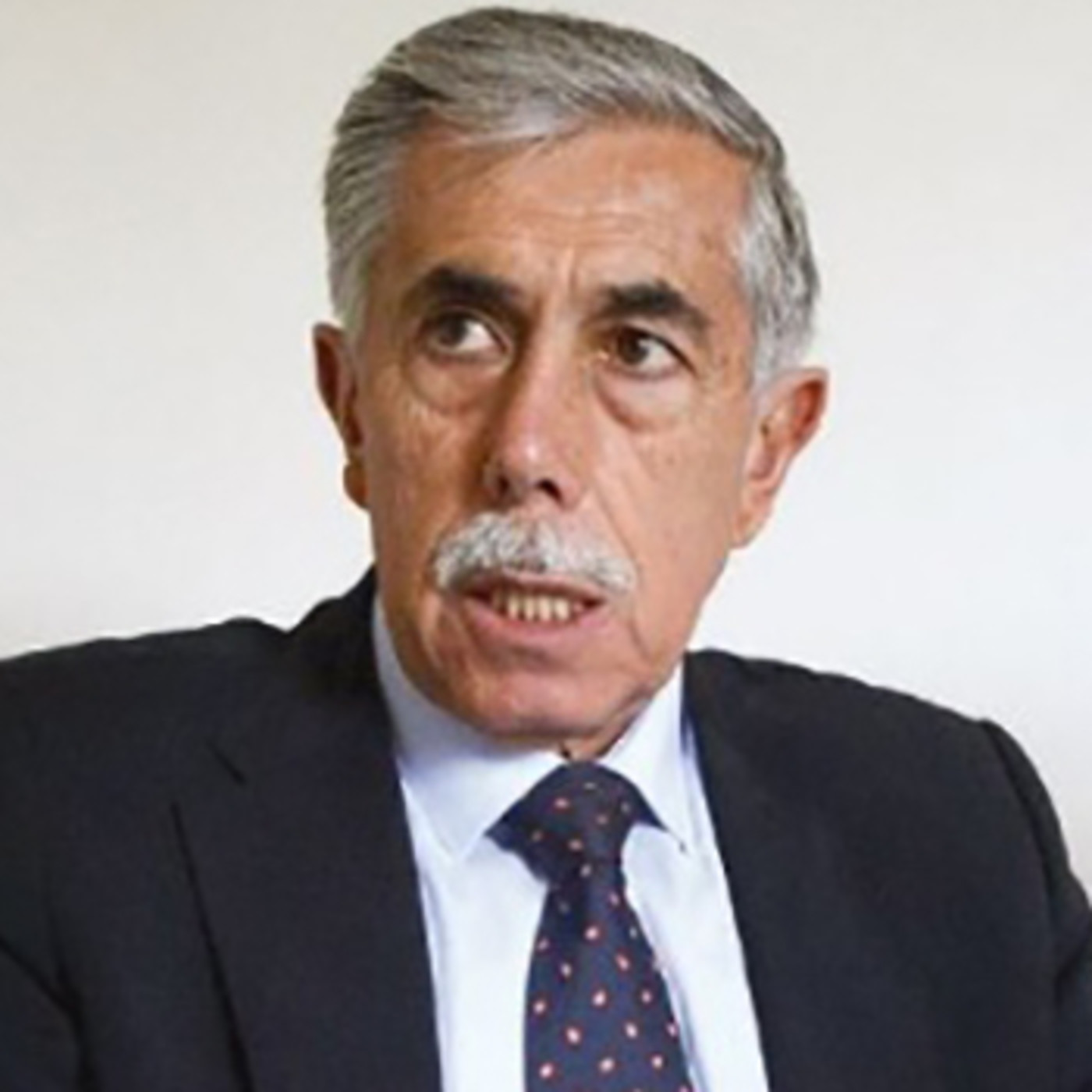 Entrevista a Hugo Del Granado Entrevista a Hugo Del Granado