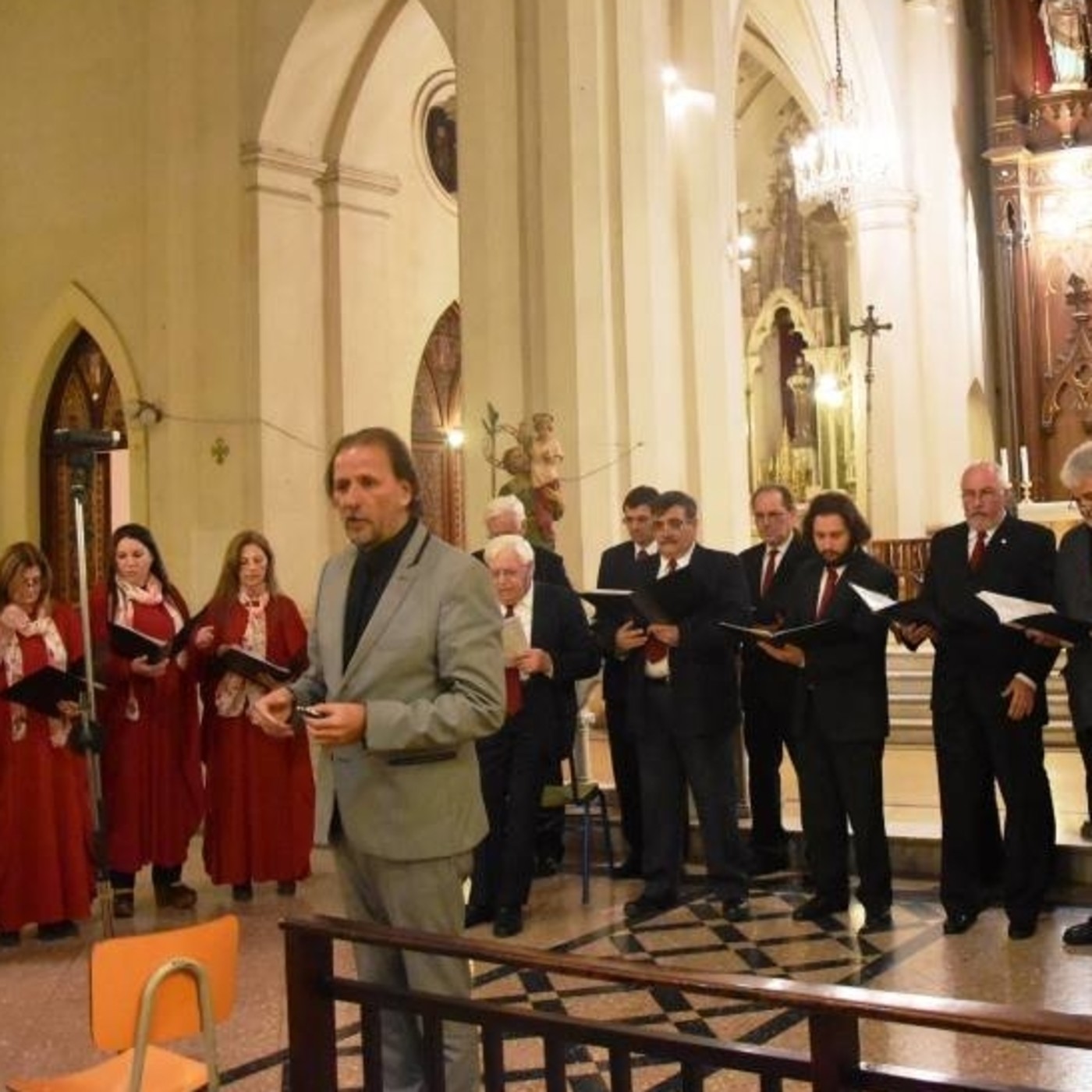 VIVO CON LOS COROS