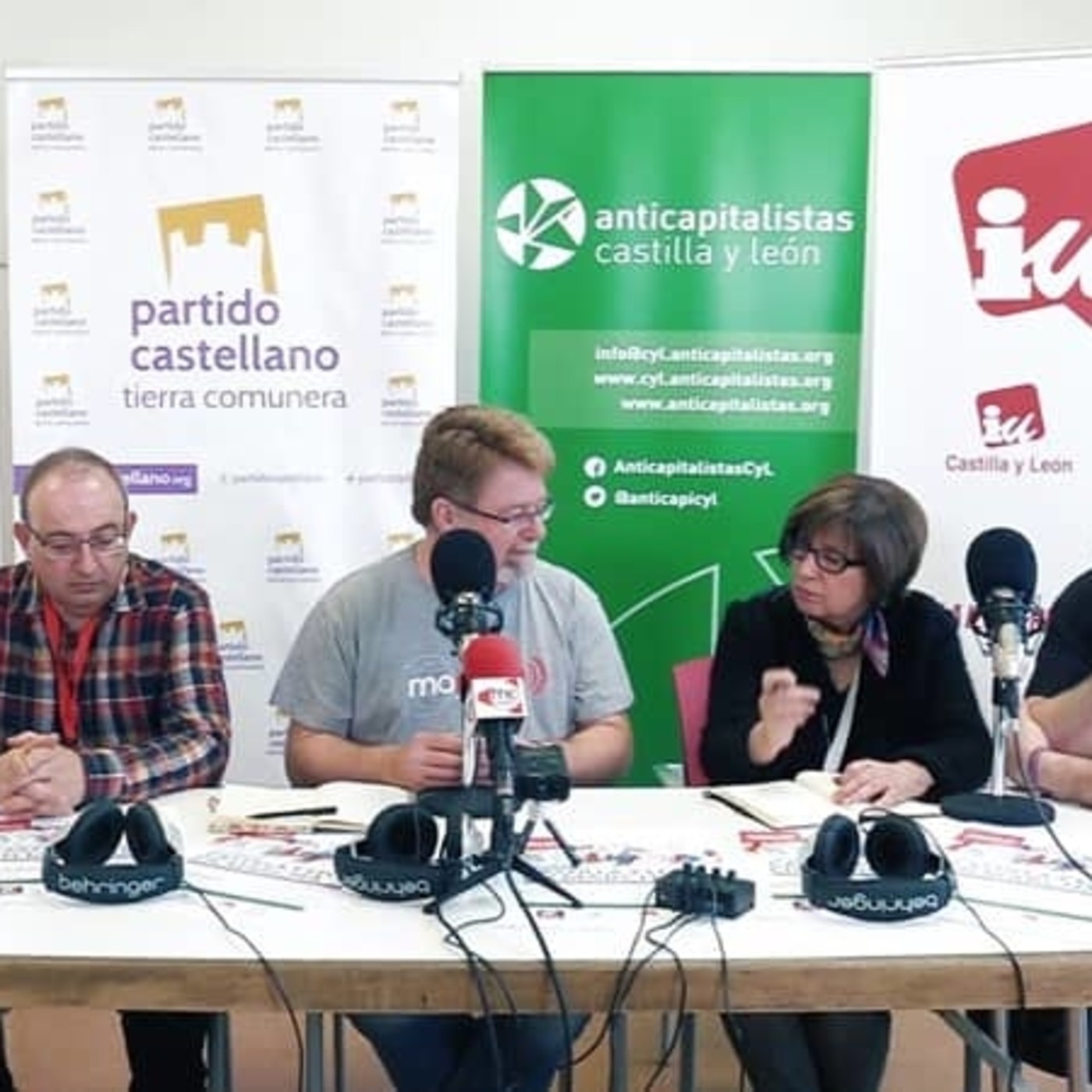 Piezas de MORadio