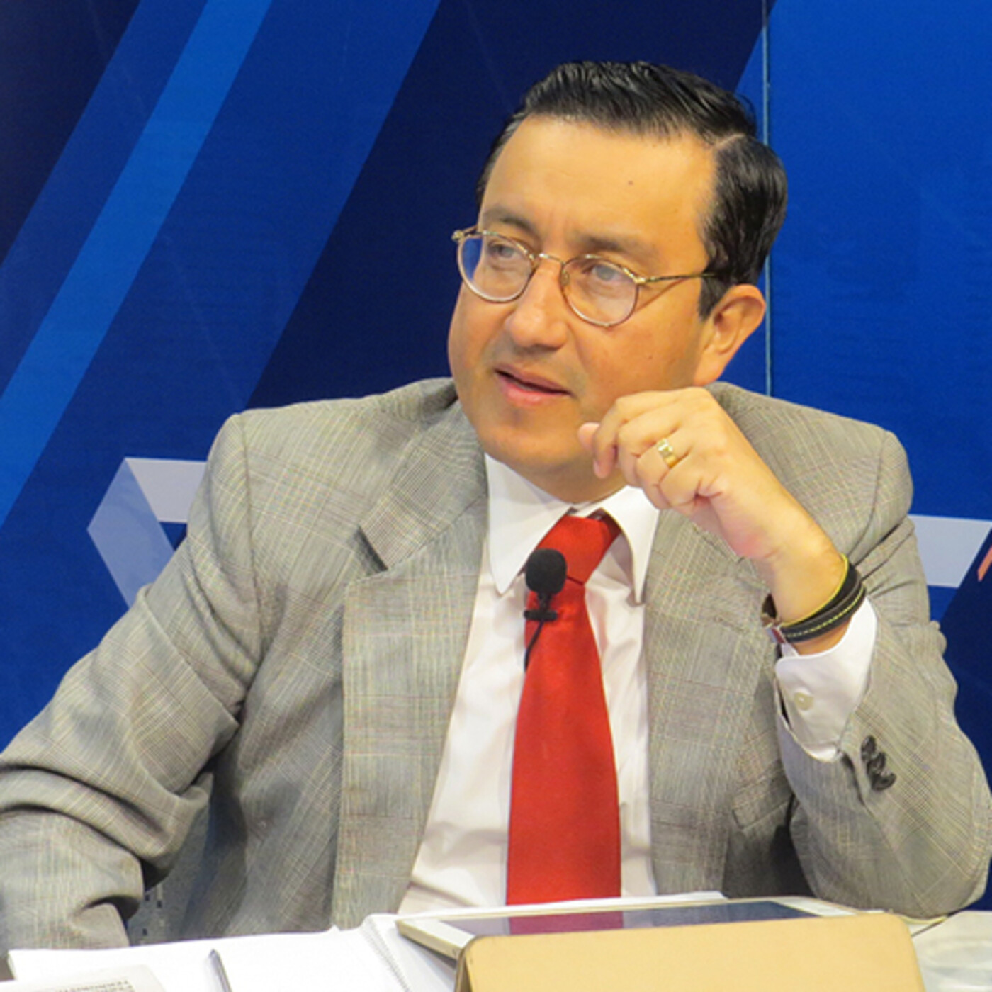 Glatzer Tuesta – Editorial 16 de setiembre de 2021 episode artwork