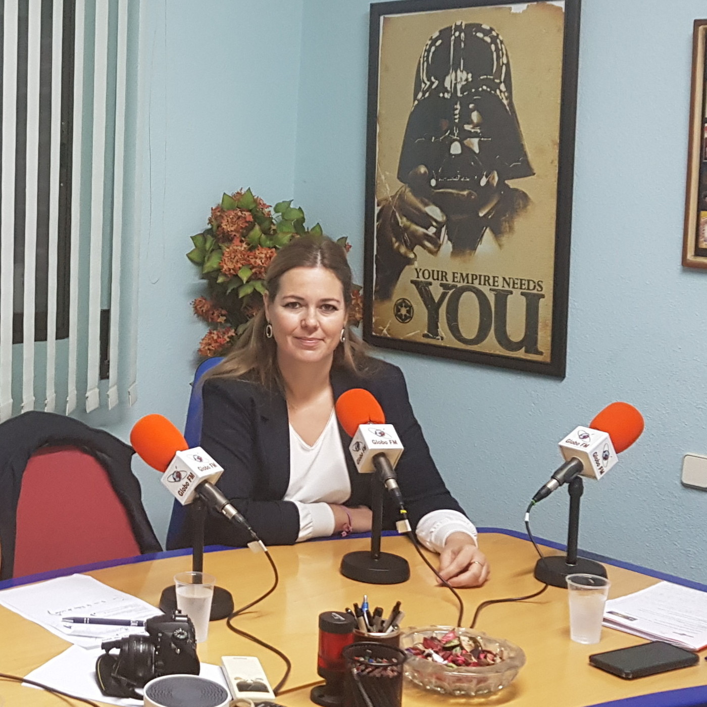 Crónicas. Con Azahara Molina, alcaldesa de Torrejón de la Calzada. Martes 12 mayo.