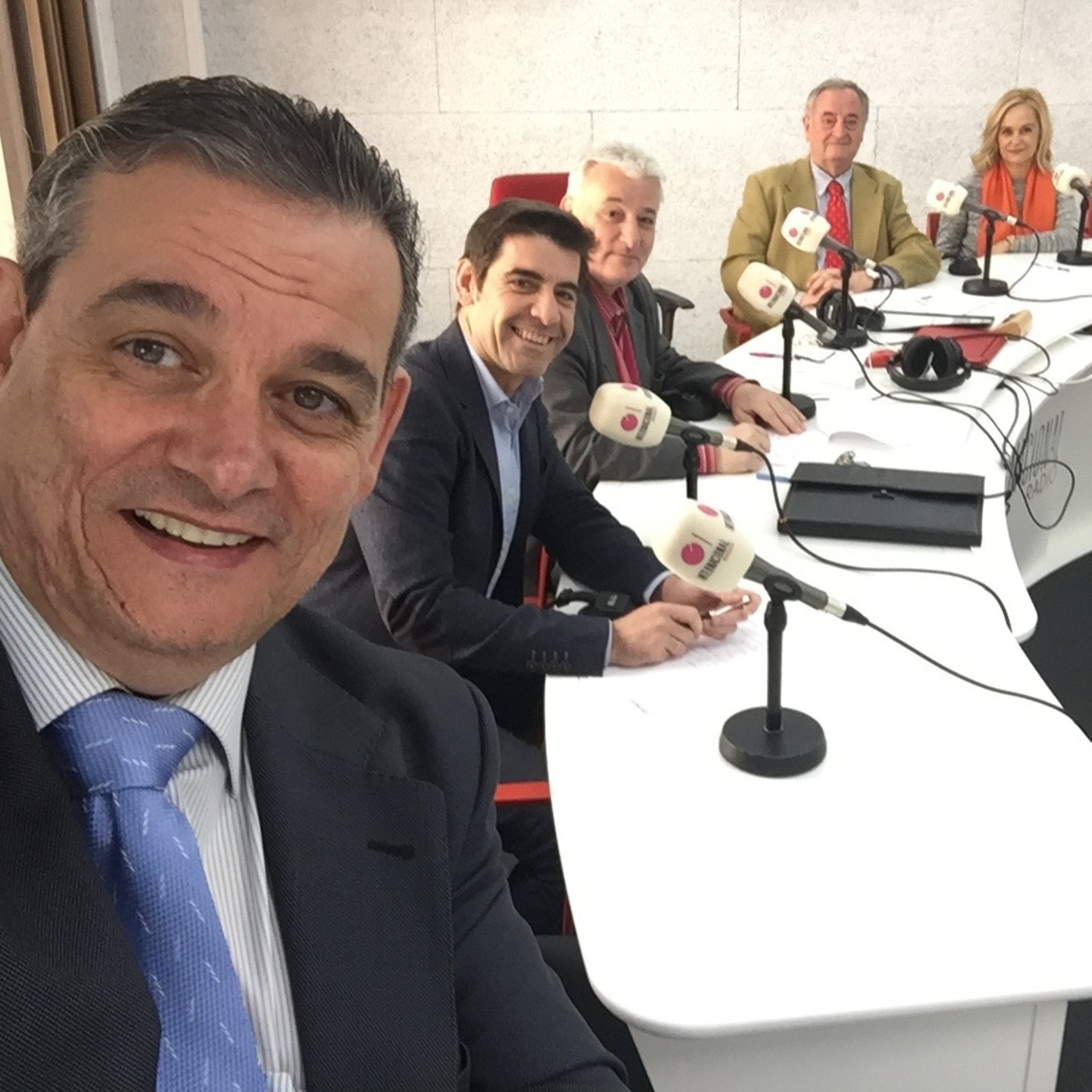 Radio Magazine Business Class 2.0
