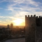 En busca del gran viaje 3x01 - Trujillo con niños y perros