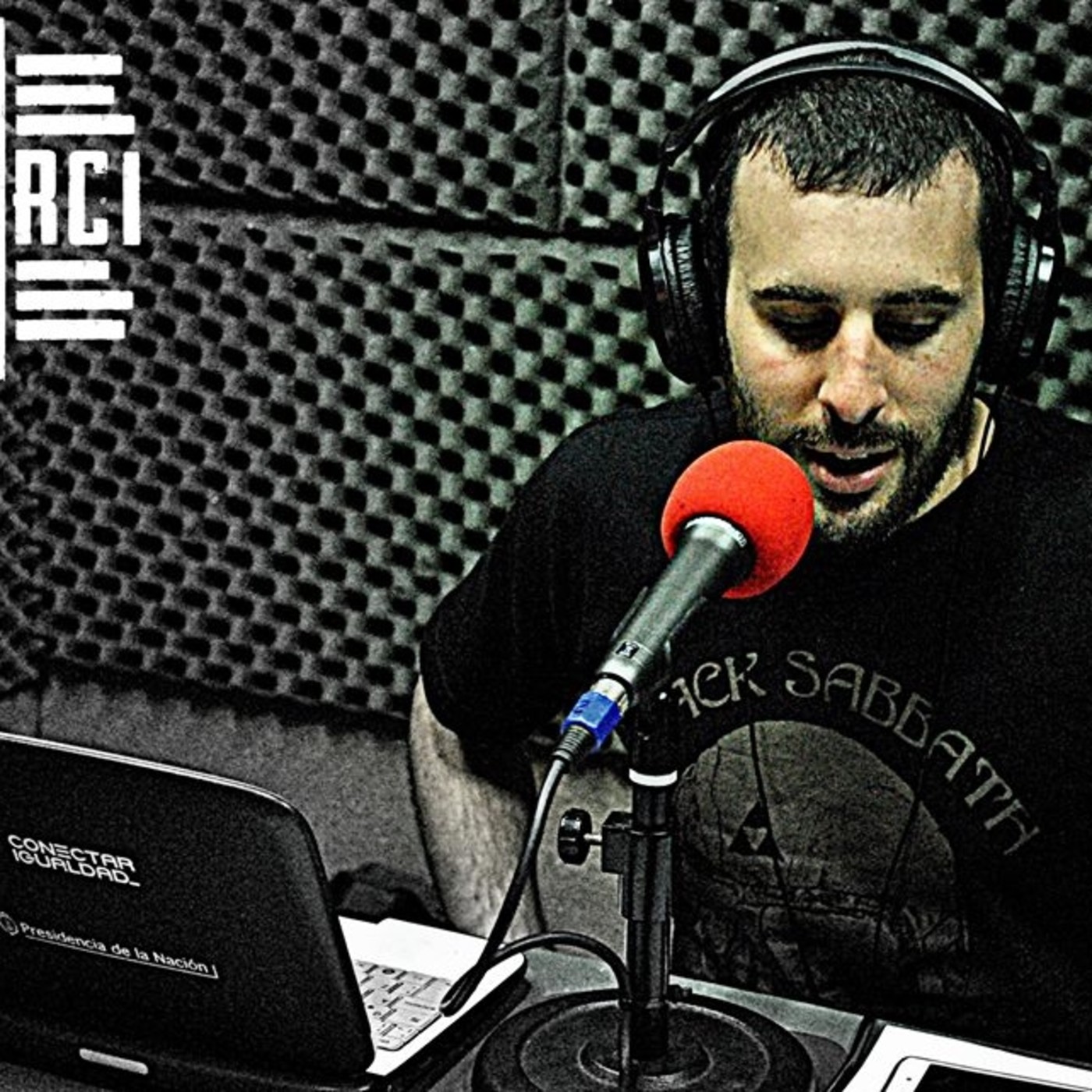 Nehuén Gusmerotti, Música y más