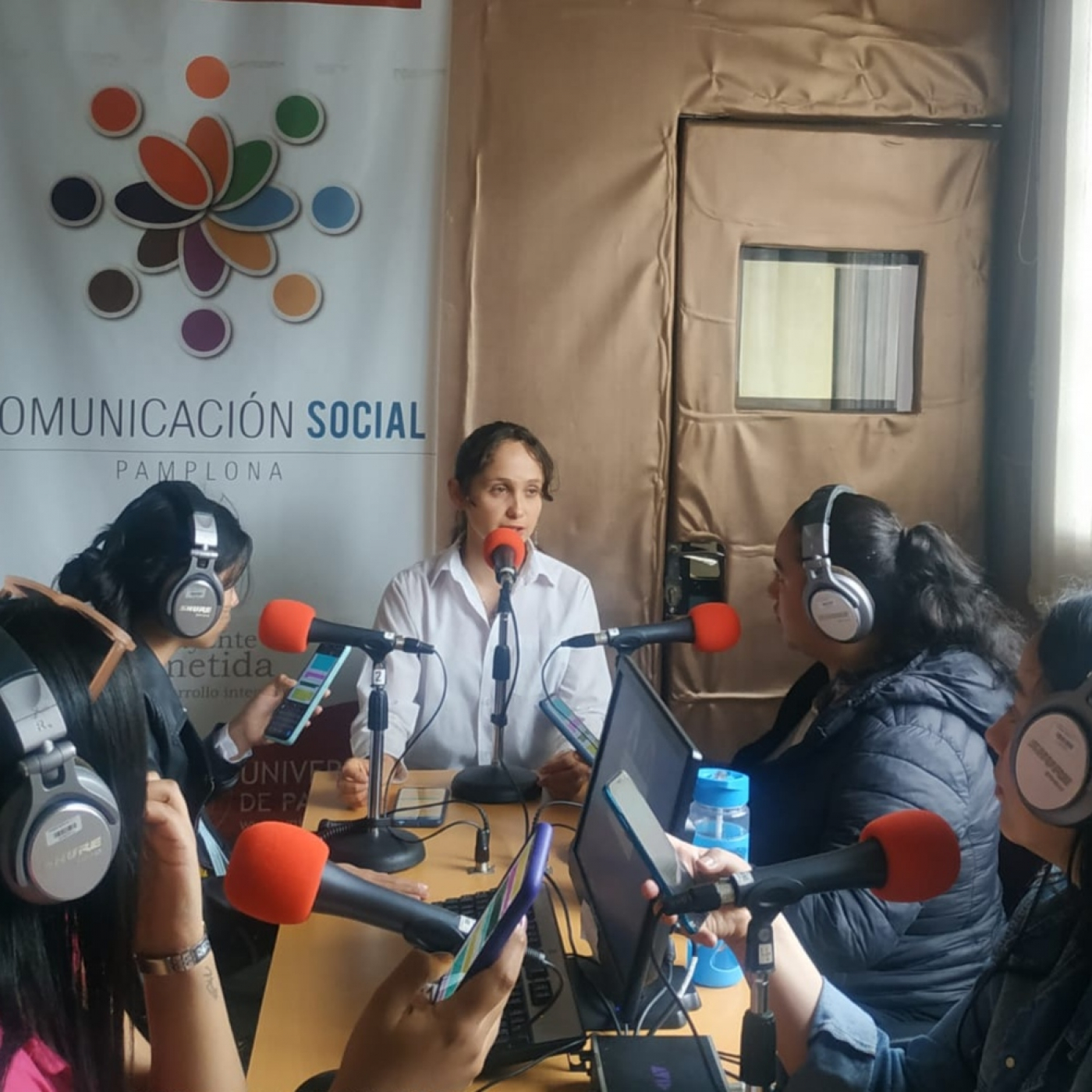 Miradas y Voces