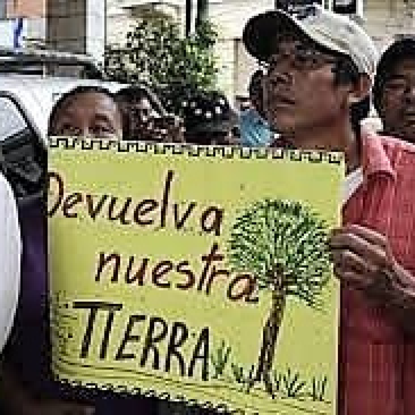 DEVUELVAN NUESTRA TIERRA