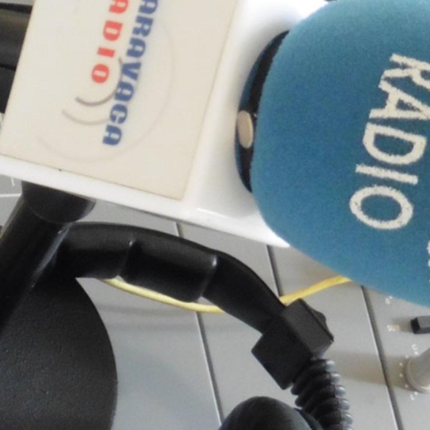 CARAVACA RADIO- Informativo mediodía (23-10-2025) episode artwork