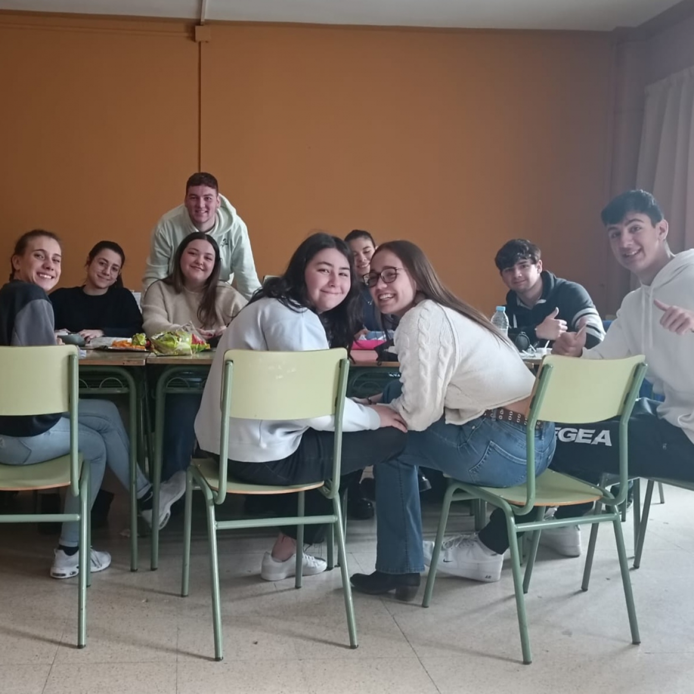 De las glosas a twitter
