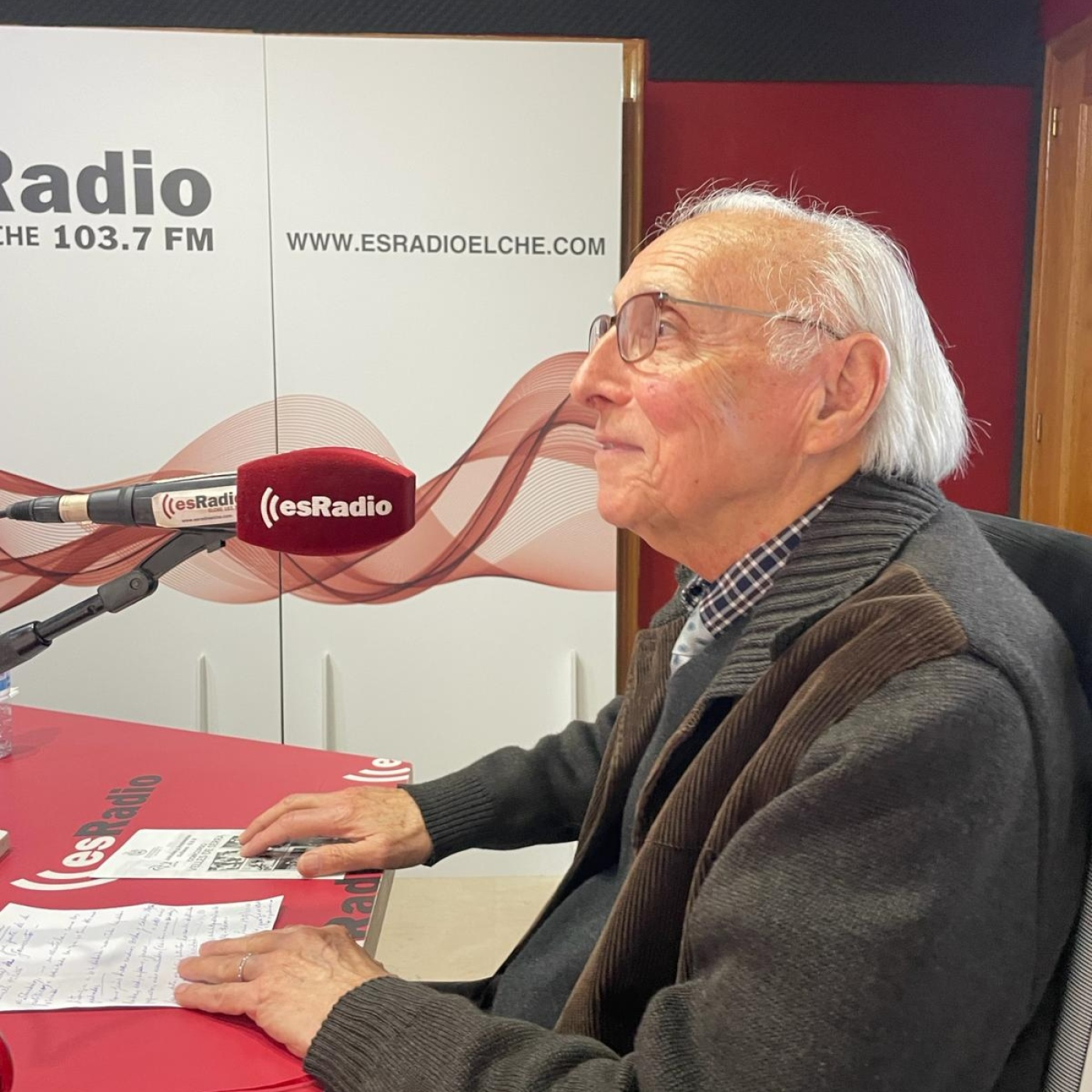 "La Semana Santa en Ávila presenta una imagen más austera primando el sentimiento". episode artwork