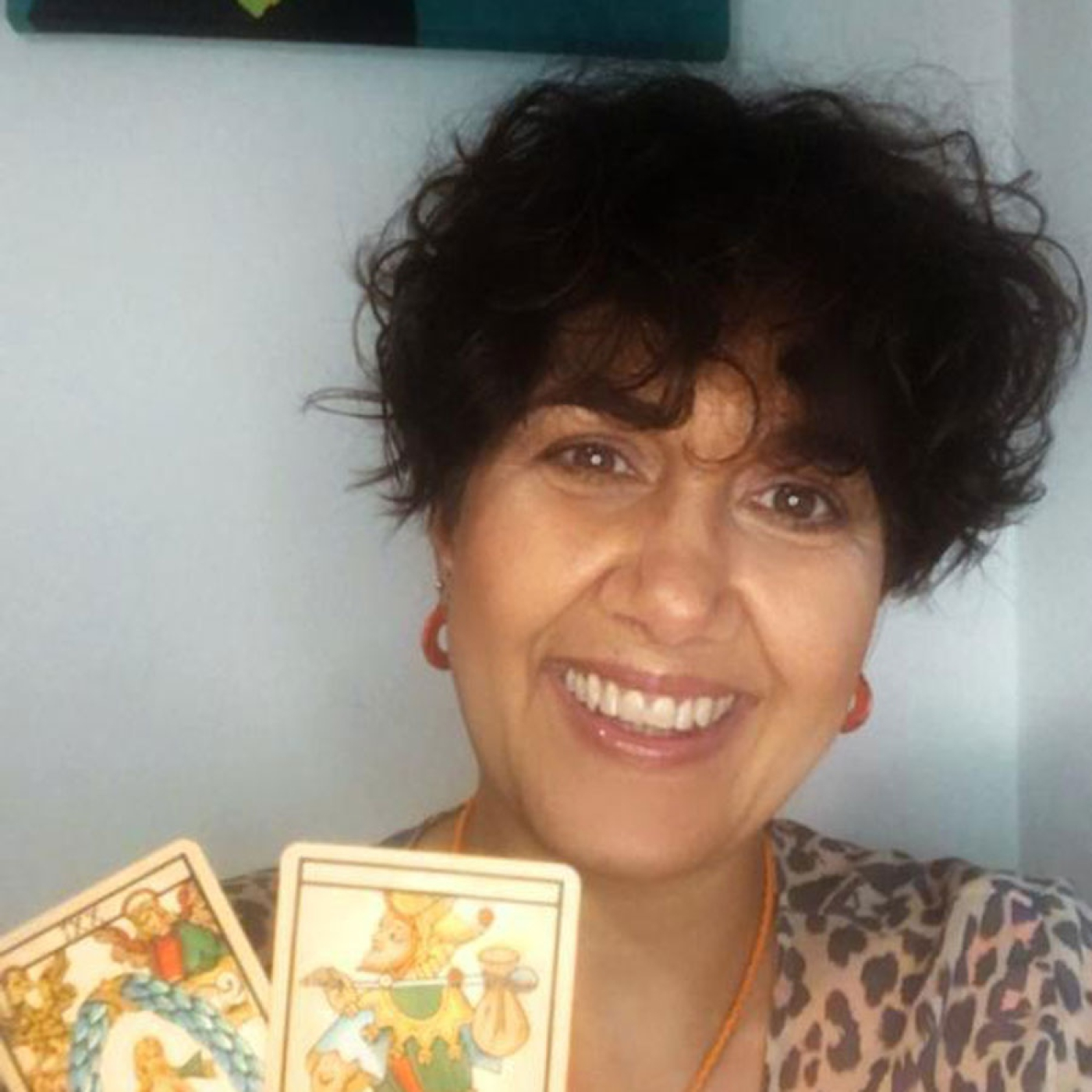 Brujas unidas, descubrí el Tarot holístico - LA TANAY SUS MAGIAS episode artwork
