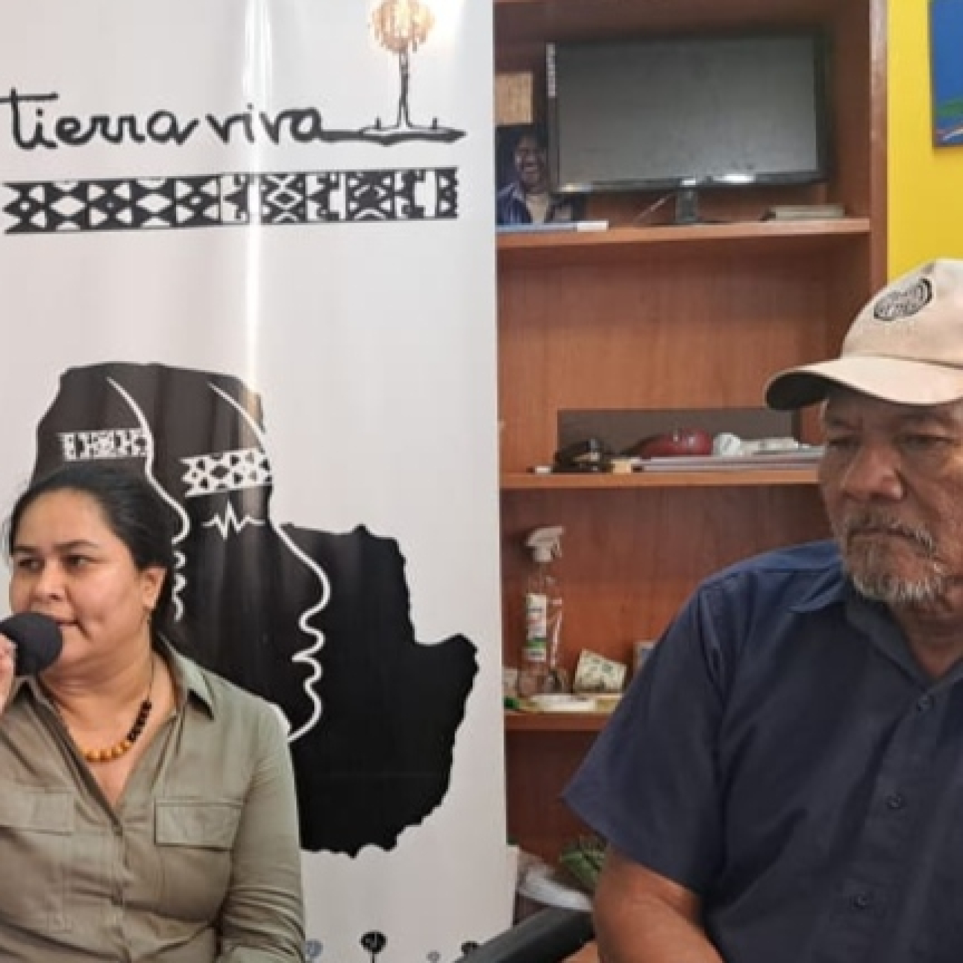 DEVUELVAN NUESTRA TIERRA