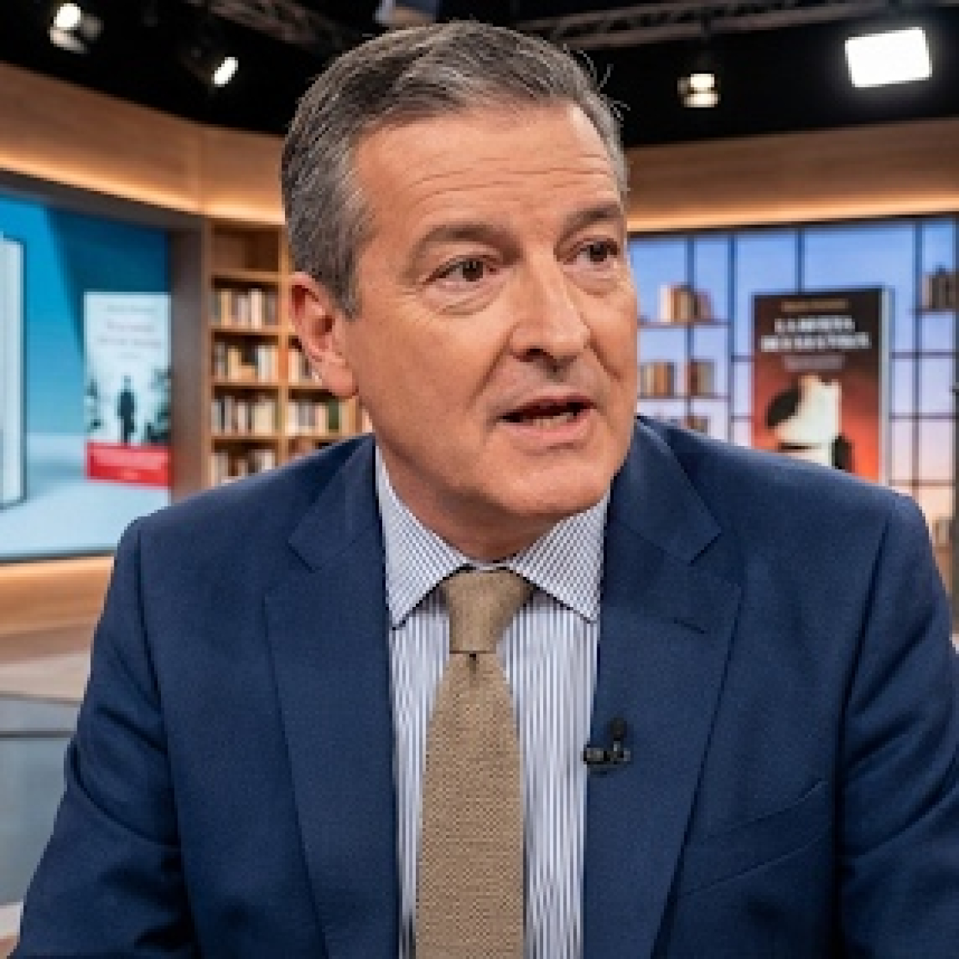 JJ Benítez aún confía en la humanidad! #SoloParaFans - Episodio exclusivo para mecenas