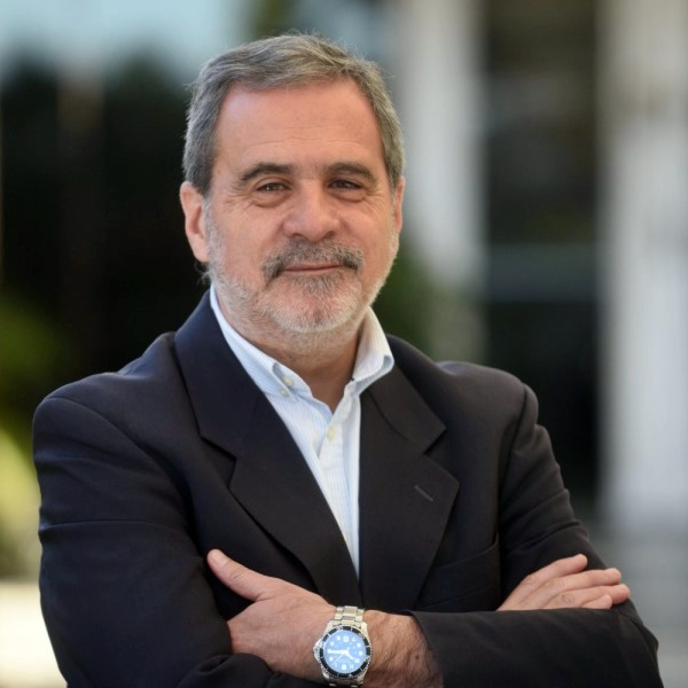Carlos Fara @carlosfara (Analista Político, Consultor) Campo Minado @BalaguerAdriana