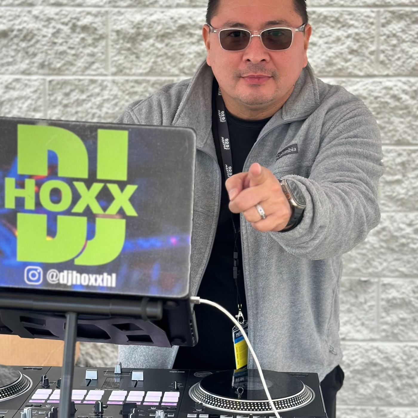 DJ HOXX @henryloor
