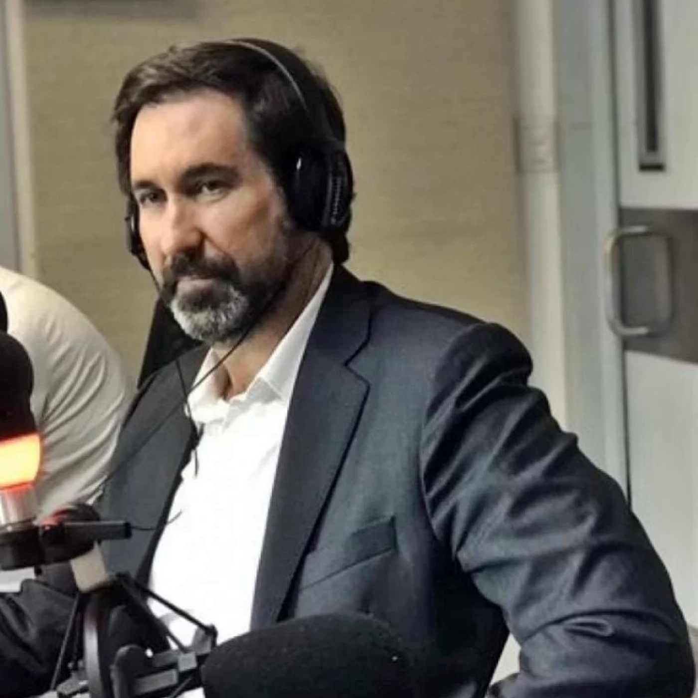 Tomás Farini Duggan (Abogado, Representante del Foro Argentino por la Democracia en la Región) Dato Sobre Dato