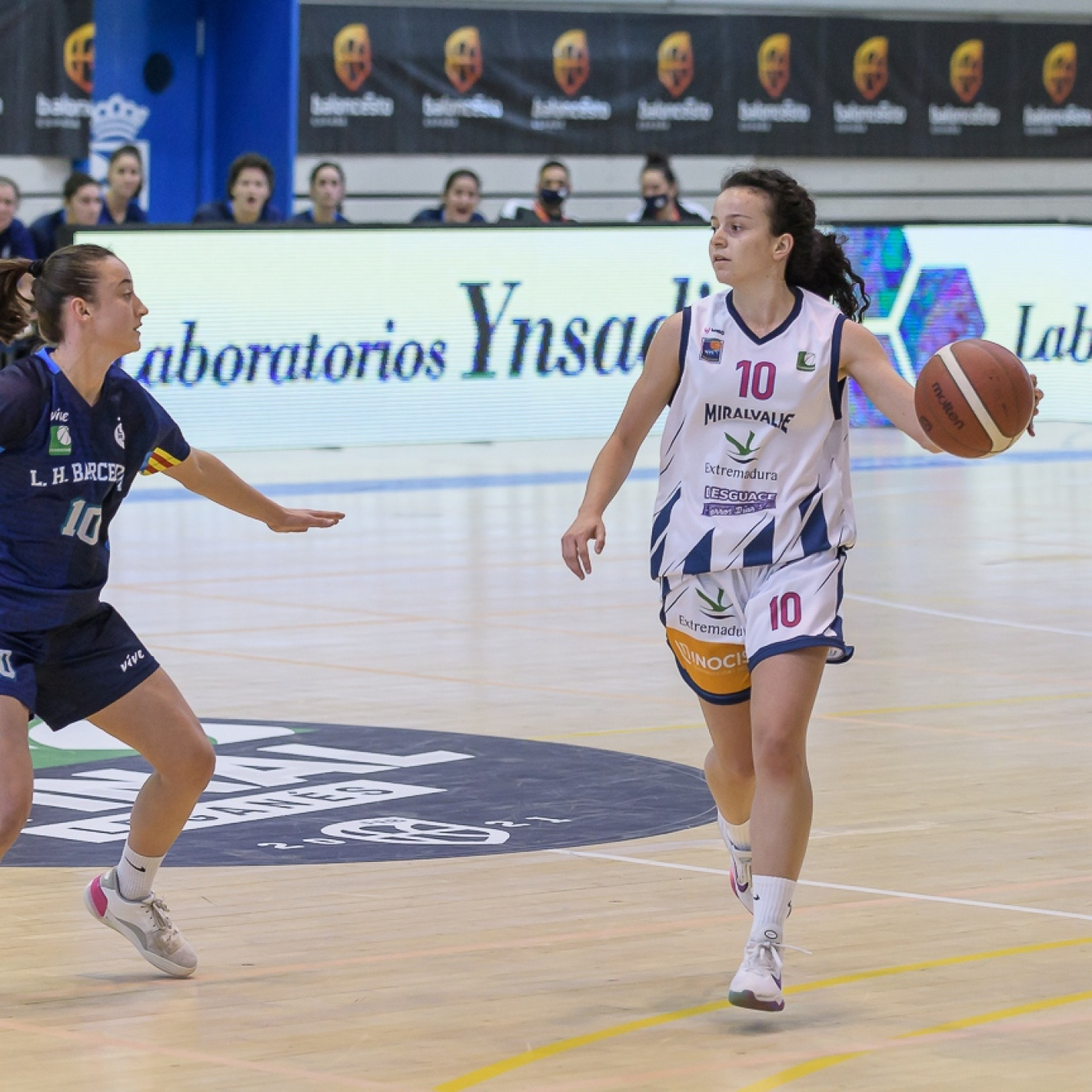 Al Ritmo del Aro Baloncesto Femenino