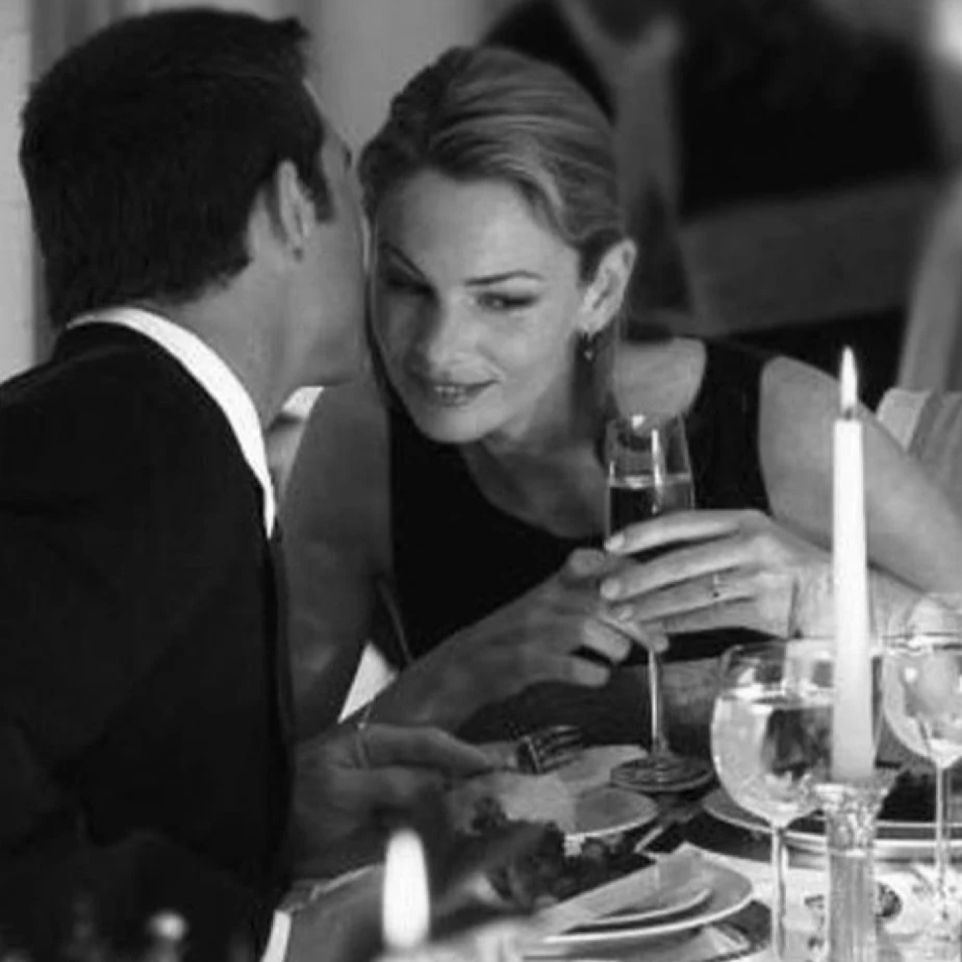 Cena para dos ..sexo para tres.